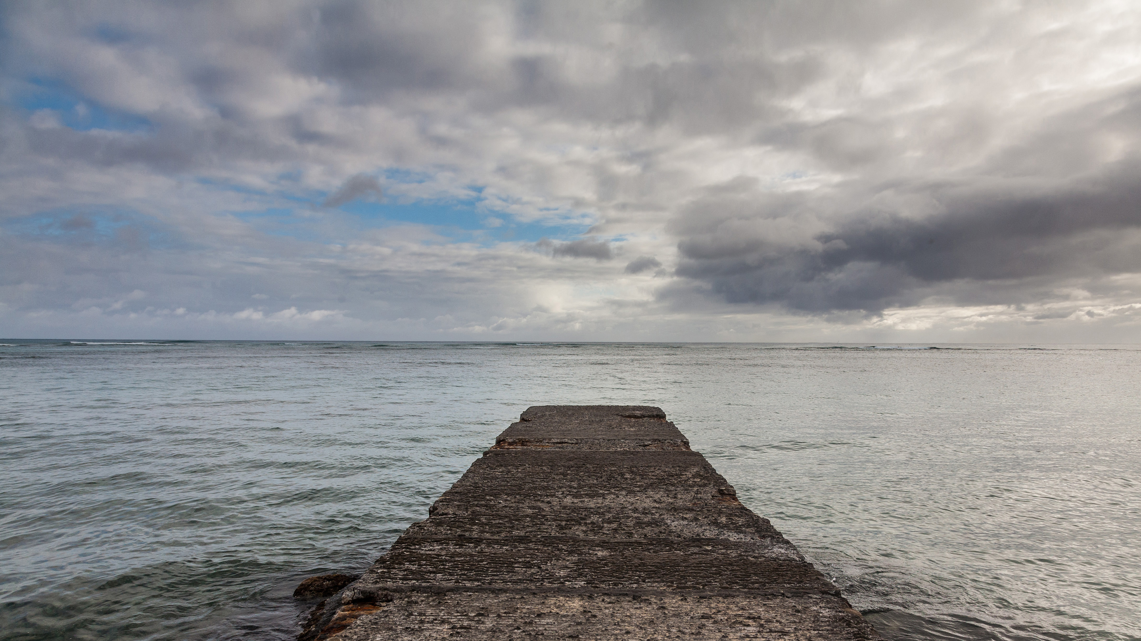 Peir heading to ocean.